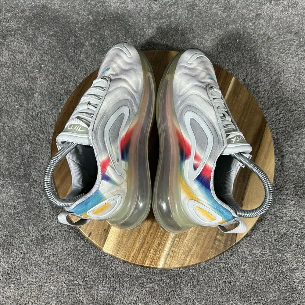 Nike Air Max 720 AQ3196-010 Youth Size 4Y Airbrush Gray Rainbow Athletic Shoes